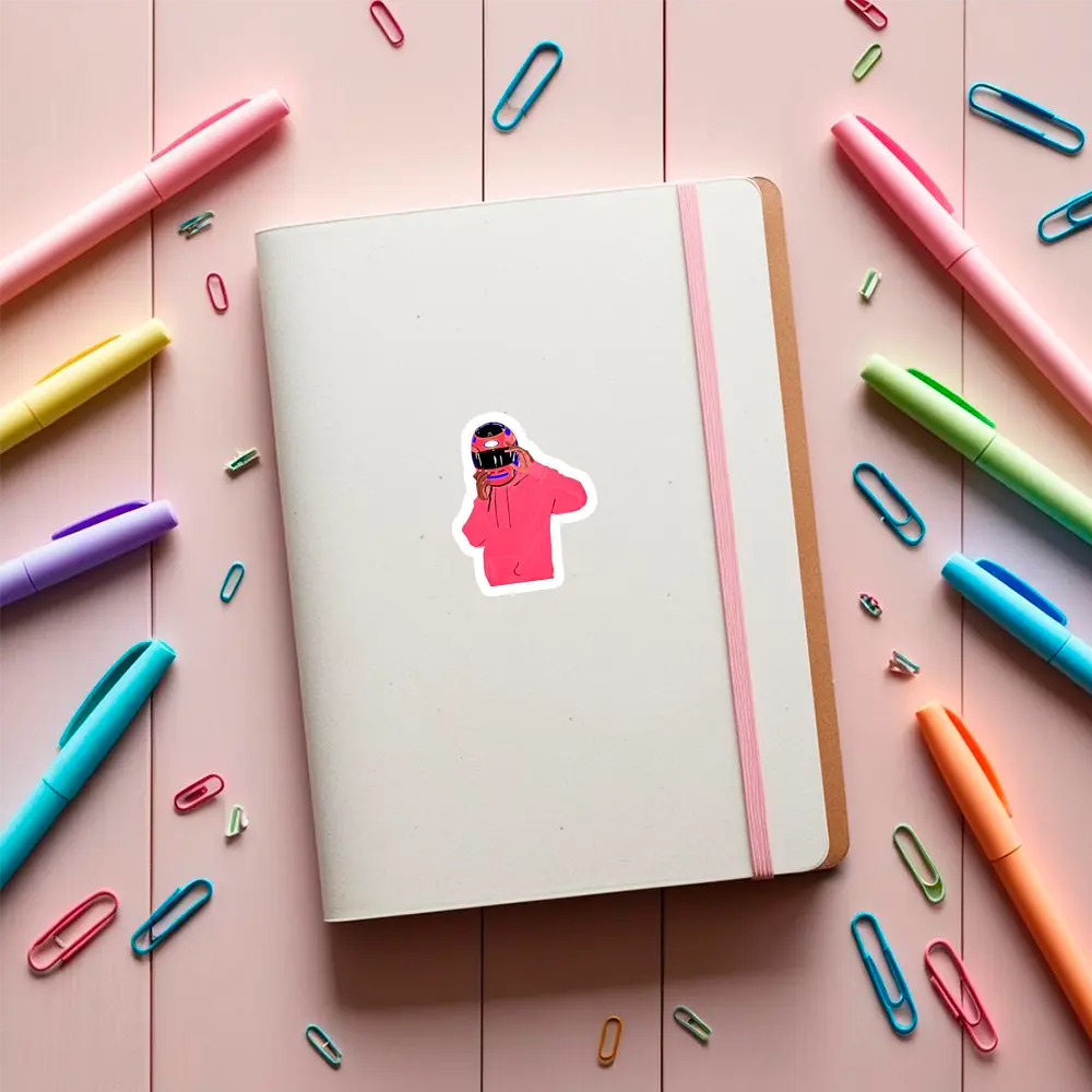 Sticker baiat cu casca